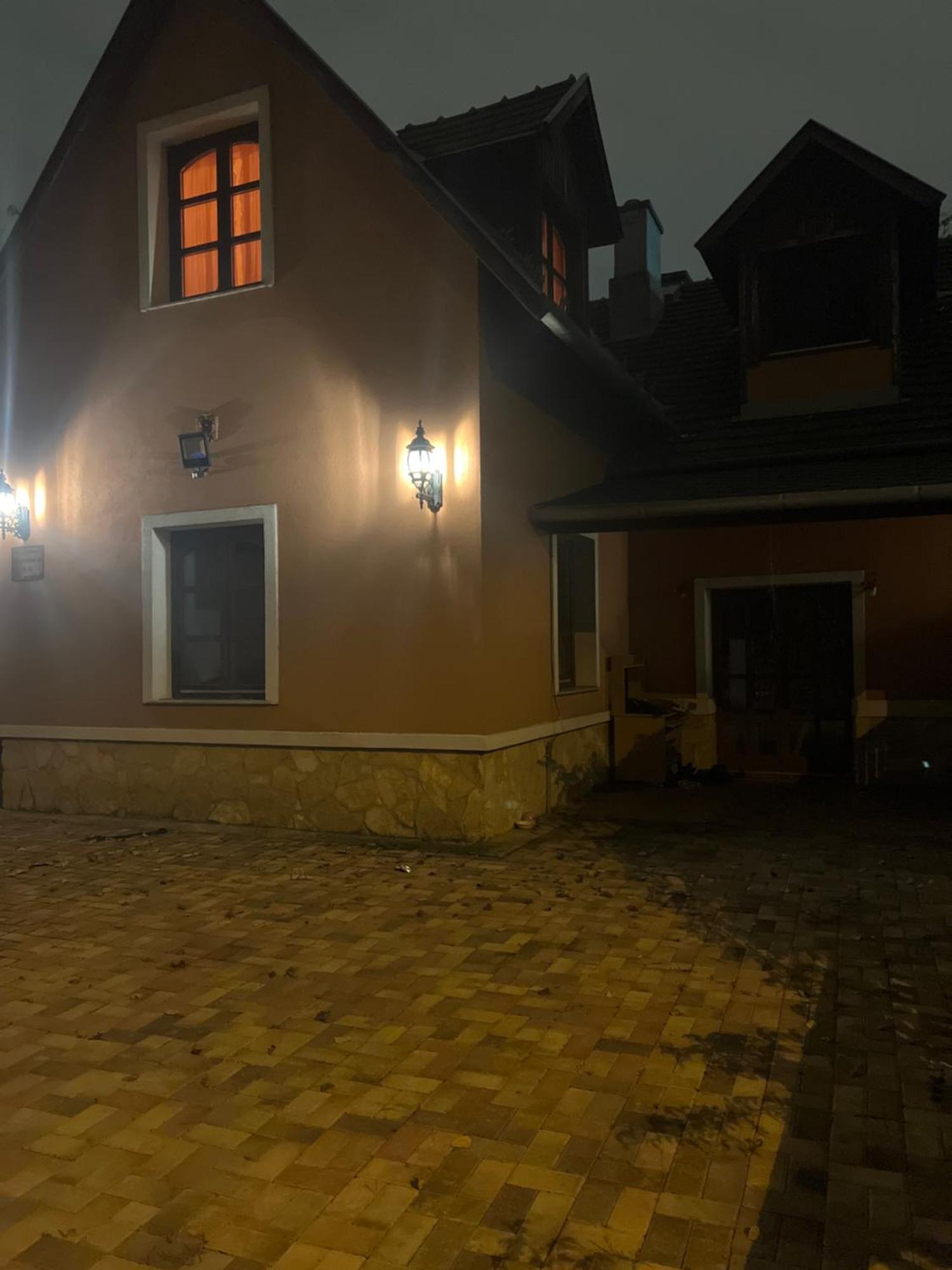Bianka Hostel & Car Rent Budapeşte Dış mekan fotoğraf
